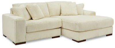 Lindyn 2-Piece Sectional with Chaise