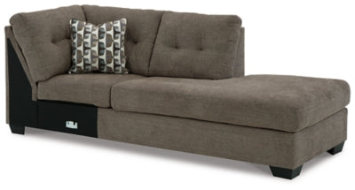 Mahoney Right-Arm Facing Corner Chaise