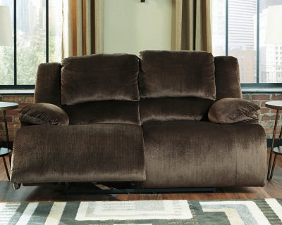 Clonmel Reclining Loveseat