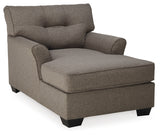 Tibbee Chaise