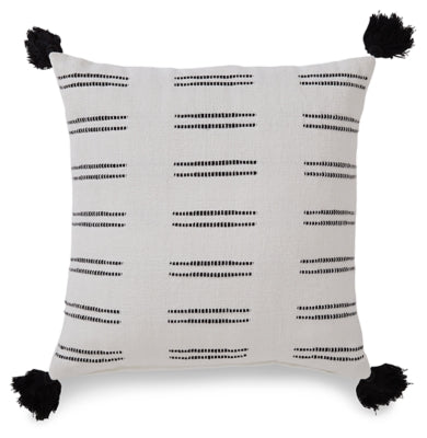 Mudderly Pillow (Set of 4)