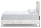 Gerridan King Panel Bed with Mirrored Dresser and 2 Nightstands