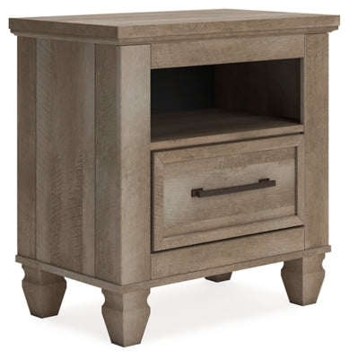 Yarbeck Nightstand