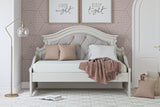 Realyn Twin Day Bed