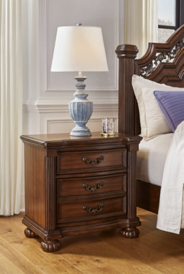 Lavinton Nightstand