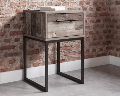 Neilsville Nightstand