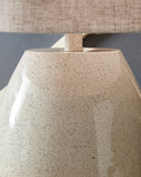 Linas Metal Table Lamp (1/CN)