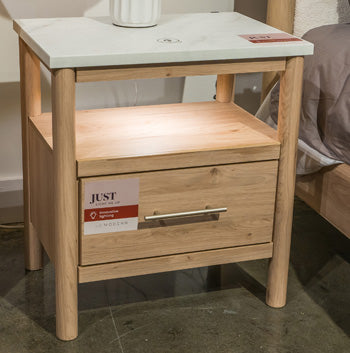 Cadmori Nightstand