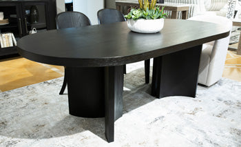 Rowanbeck Dining Table