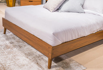 Fordmont Queen Platform Bed