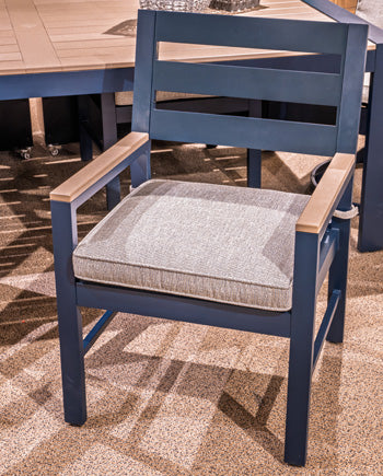 Mabry Shores Arm Chair With Cushion (2/CN)