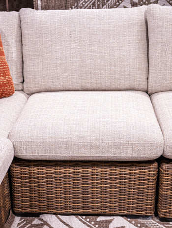 Angel Island Armless Chair w/Cushion