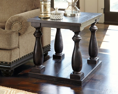 Mallacar 2 End Tables