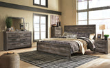 Wynnlow King Panel Bed with Mirrored Dresser, Chest and 2 Nightstands