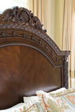 North Shore King Panel Bed with Dresser