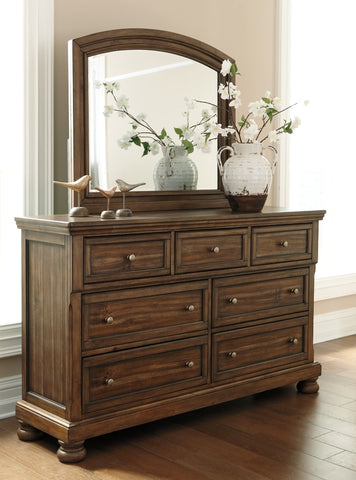 Flynnter California King Panel Bed with 2 Storage Drawers with Mirrored Dresser and Chest