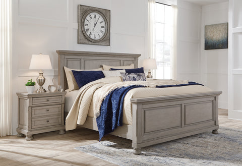 Lettner Queen Panel Bed