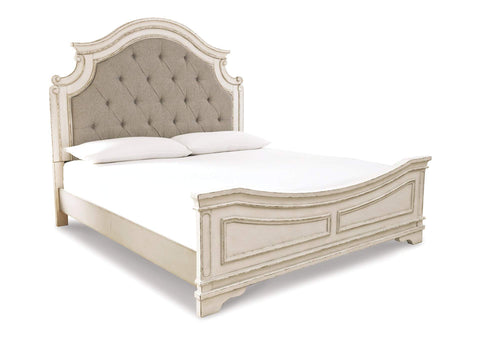 Realyn Chipped White Queen Panel Bed